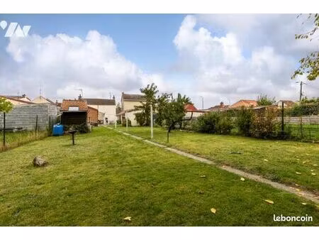 maison 3 pièces 90 m²