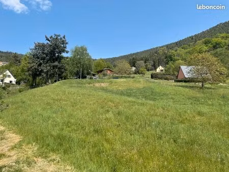 beau terrain en pleine nature  calme et vue dégagée libre d'architecte