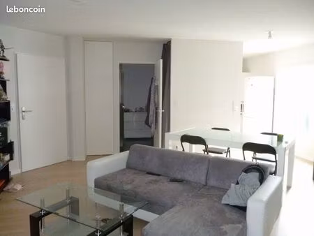 studio 2 pièces 46 m²