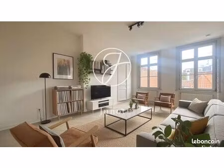 appartement 3 pièces 84 m²