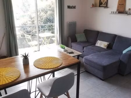 loue t2 à pau lons 600 urgent