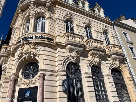 pau loue appartement