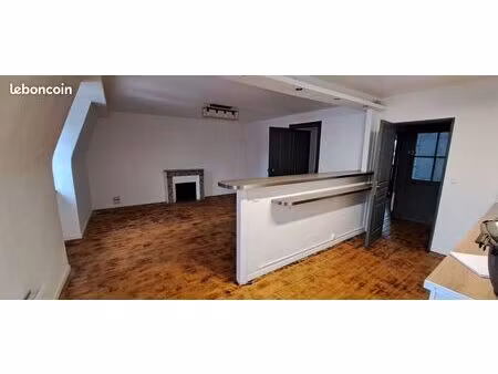 t2 + bureau  semi meublé