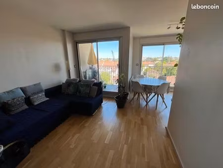 appartement 2 pièces 54 m²