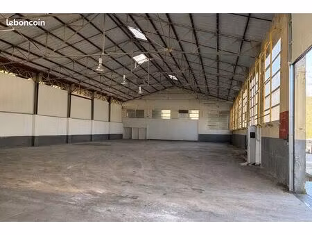 local de 700 m2 ref : gh4