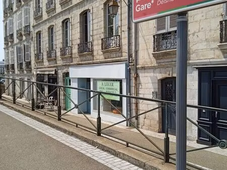 local commercial gare bayonne