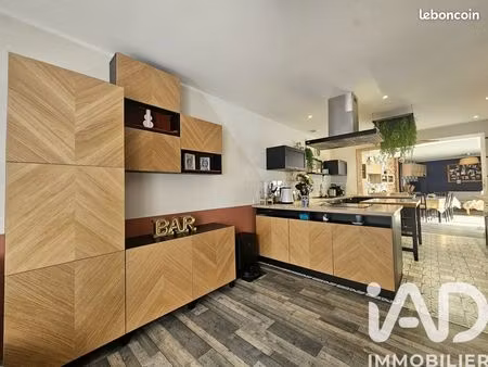 maison 5 pièces 140 m²