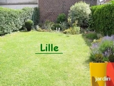 maison lille chu semi individuelle  garage attenant  agreable jardin  extension et surrélé