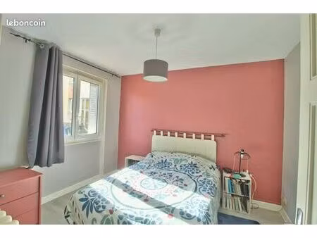 grand t3 meublé - secteur cezeaux chu - garage