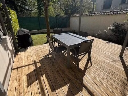 appartement t3 59m2 avec deux jardins