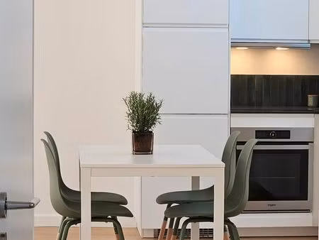 vente : magnifique appartement avec parking   dpe b  hyper centre ville de st pol sur tern