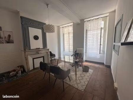 location cabinet pau