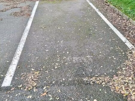 place de parking à vendre