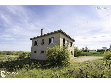 maison 6 pièces 87 m²