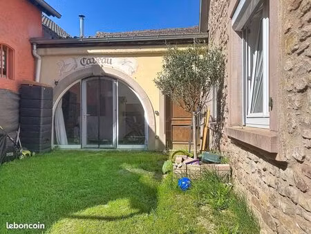 maison 4 pièces 148 m²