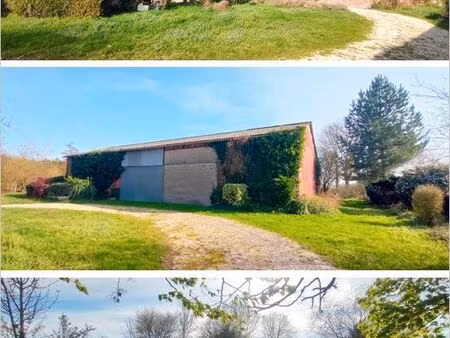 ferme  hangar et nombreuses dépendances