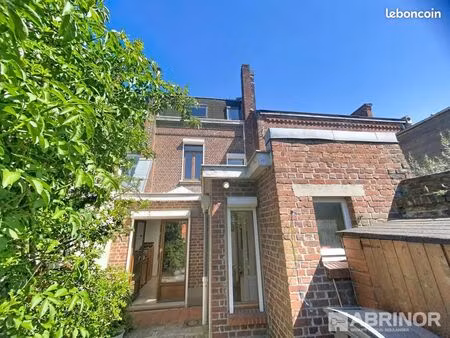 maison 5 pièces 122 m²