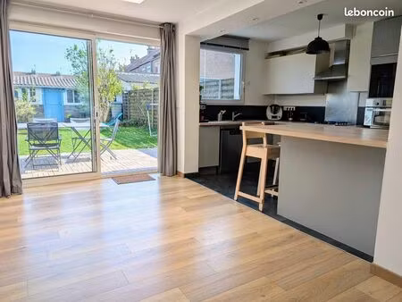 maison rénovée 110 m² – 3 chambres + bureau – jardin – marcq-en-barœul bourg