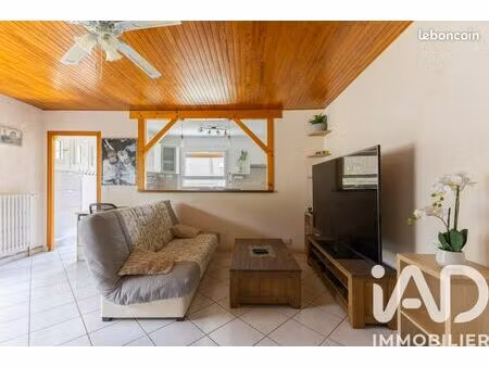 maison 4 pièces 77 m²