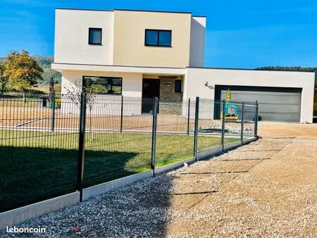 superbe maison toit plat