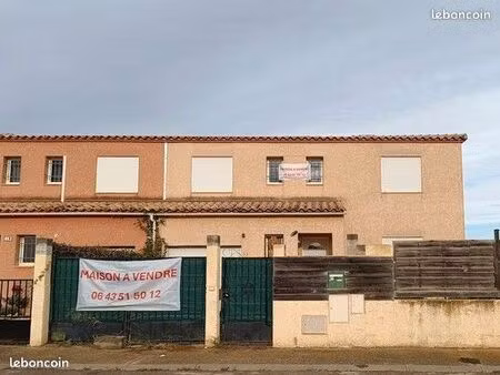 villa 4 chambres dans quartier résidentiel
