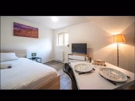studio 20m2 centre ville chalon