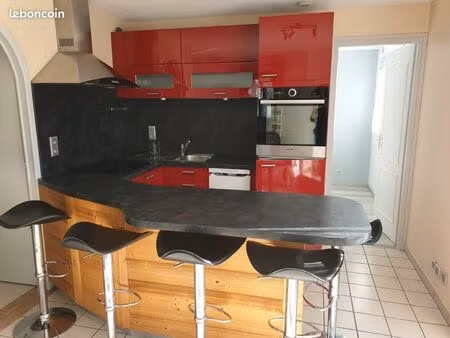appartement t2 lumineux avec balcon – châtel (haute-savoie)