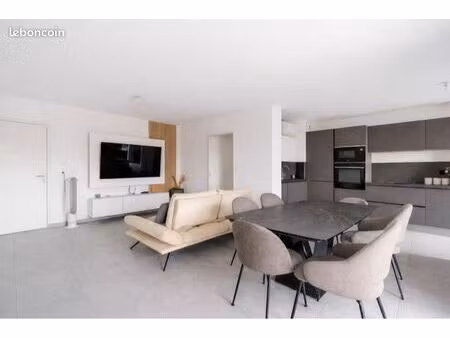 appartement moderne proche montagny