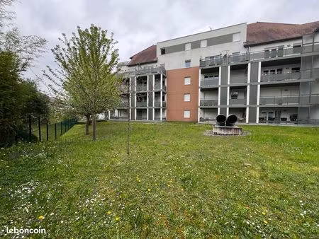 appartement 4 pièces 84 m²