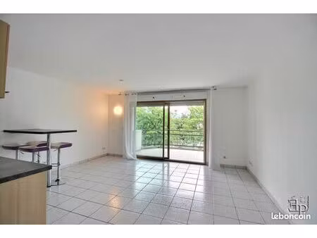 appartement 1 pièce 32 m²