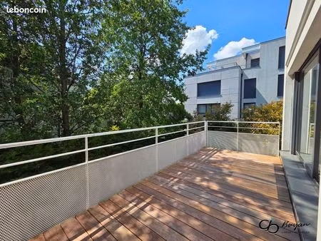 appartement 4 pièces 90 m²