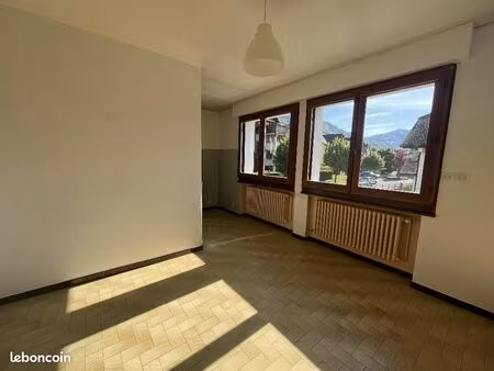 appartement 4 pièces 118 m²