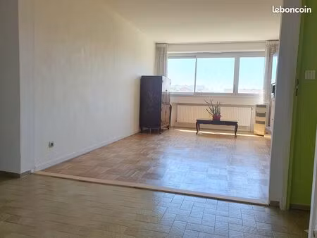 3 pieces gratte ciel t3 villeurbanne