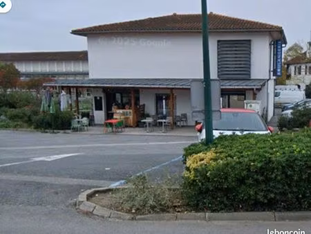 location bureau 22 58 m² - centre commercial foirail