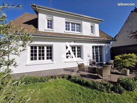 maison 5 pièces 130 m²