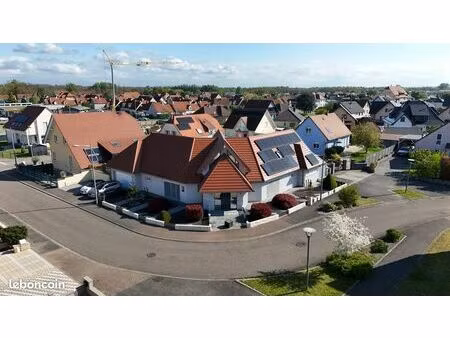 propriété 7 pièces 216 m²