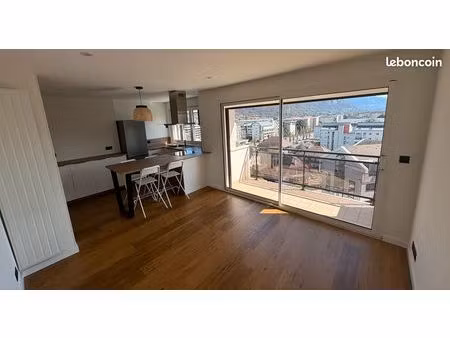 appartement t3 66 m2 annecy triangle d'or  vue lac