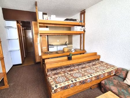 studio 1 pièce 24 m²