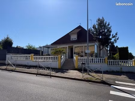 restaurant à vendre – fonds de commerce – 55 places – entièrement équipé – faible loyer