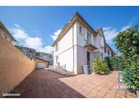 maison 6 pièces 120 m²