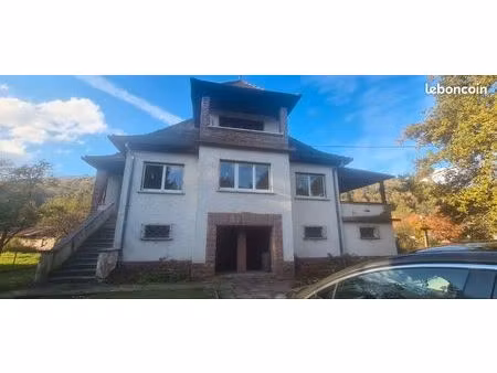 maison de maître 170m2 + 18 ares de terrain