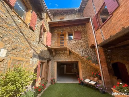 maison de village 5 pièces 131 m²