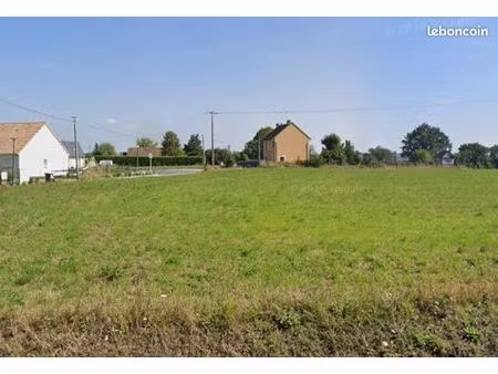 terrain 678 m² courceboeufs