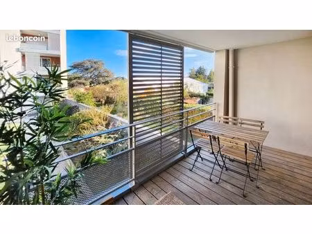 appartement 3 pièces 64 m²