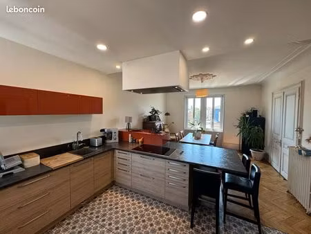 magnifique appartement 7 pièces  180 m2  quartier st-joseph à colmar