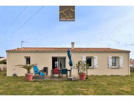 location maison à cerizay (79140) : à louer / 86m² cerizay