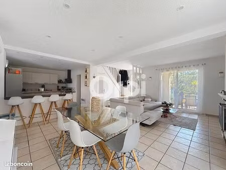 maison 6 pièces 120 m²
