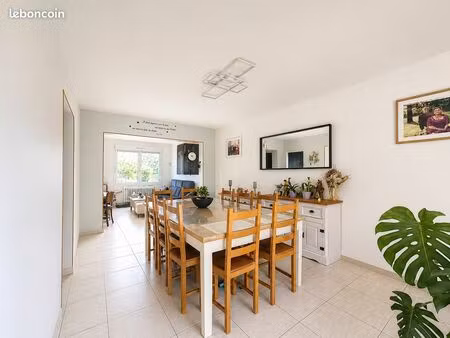 maison 8 pièces 175 m²