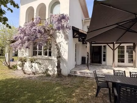 maison 196 m² odos