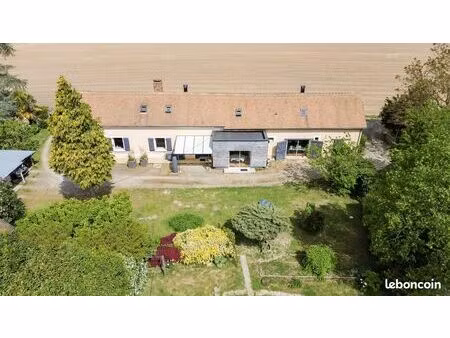 propriété 6 pièces 135 m²